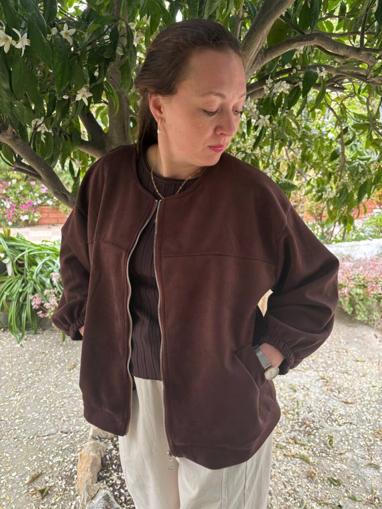 Chaqueta de antelina de color marrón chocolate